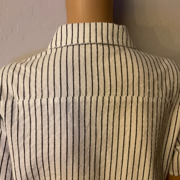 Medium Peplum top - Picture 5 of 6